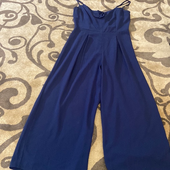 Jumpsuit - Picture 1 of 3